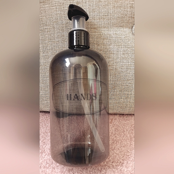 Refillable plastic bottles - Picture 2 of 4